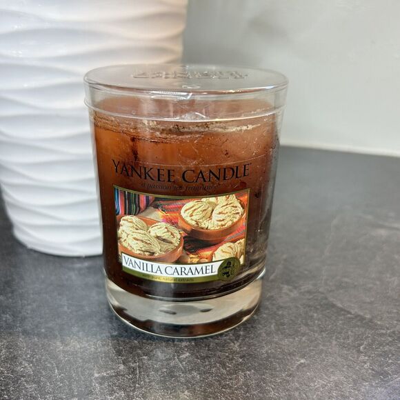 Yankee Candle VANILLA CARAMEL Glass Jar‎ Candle 10oz Retired - Picture 1 of 7